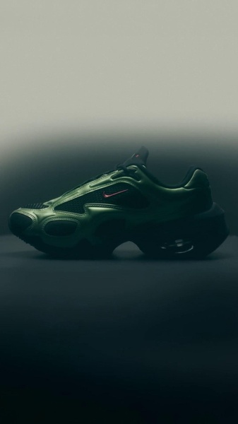 sneakers, running shoes, athletic shoes, sport shoes, casual sneakers, new arrival, brand awareness, minimalist, editorial, luxurious, bold, green, neutral